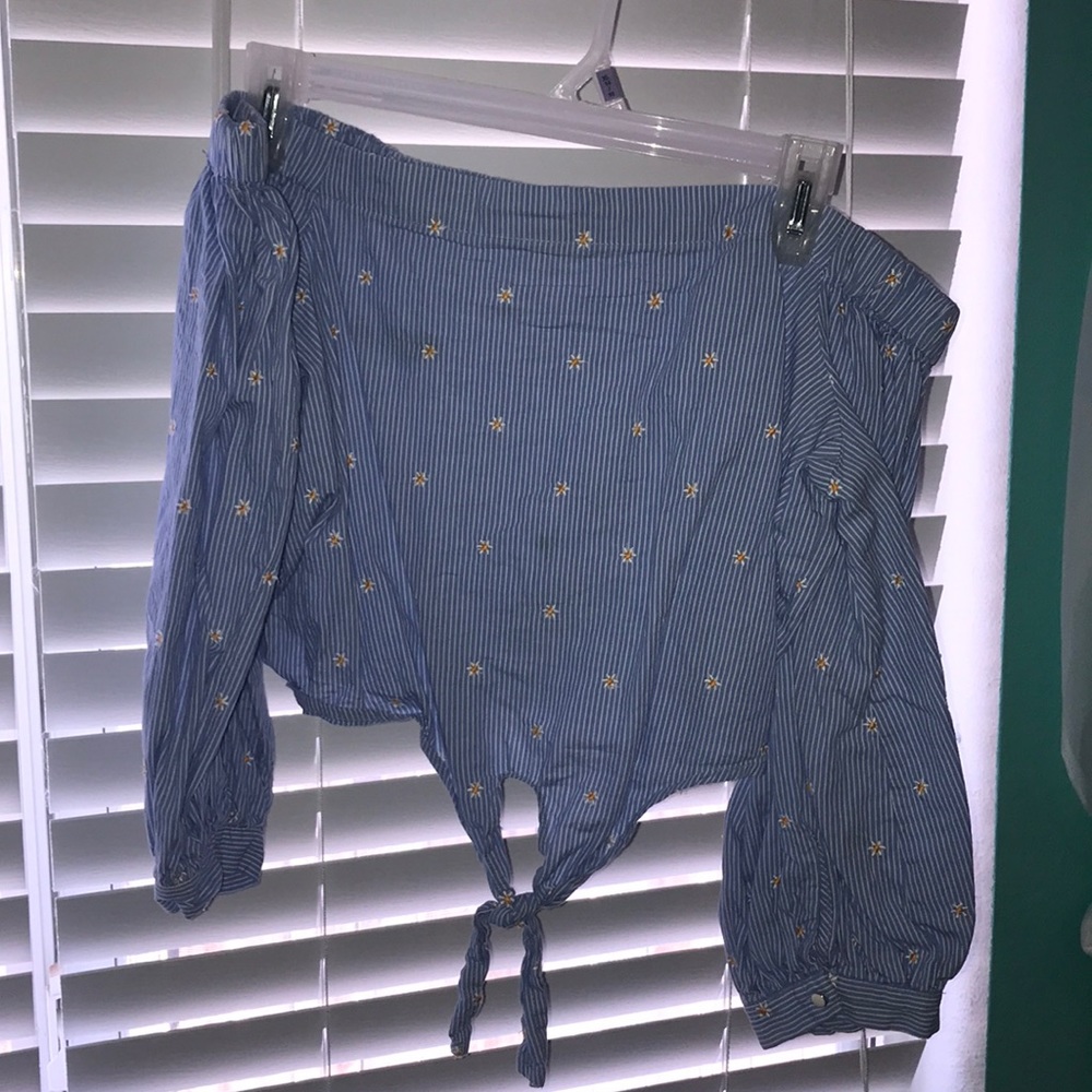 Crop top